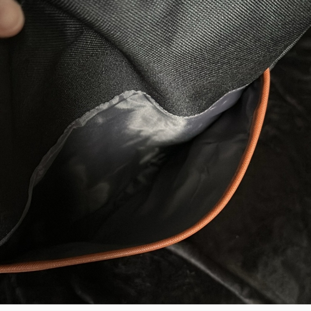 Teimose NWOT Large USB Backpack - Picture 7 of 10